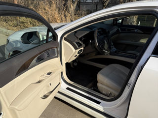 Lincoln MKZ foto 10