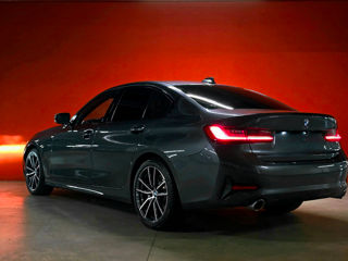 BMW 3 Series foto 2