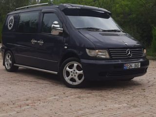 Mercedes Vito foto 2