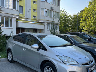 Toyota Prius foto 1