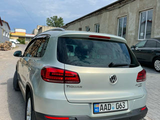 Volkswagen Tiguan foto 9