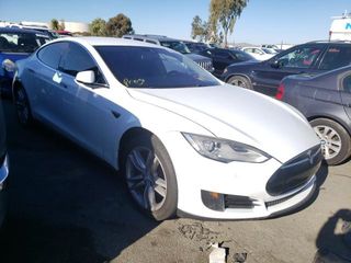 Tesla Model S foto 6