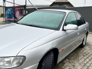 Opel Omega foto 3