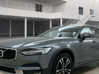 Volvo V90 Cross Country