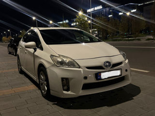 Toyota Prius foto 1