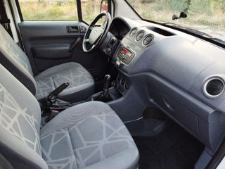 Ford Transit Connect foto 9