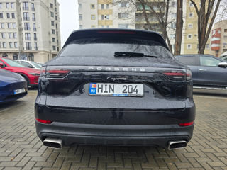 Porsche Cayenne foto 4