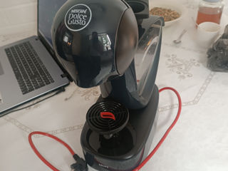 Aparat de cafea cu capsule.Dolce Gusto KRUPS foto 2