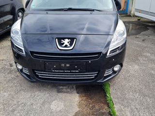 Peugeot 5008 foto 3