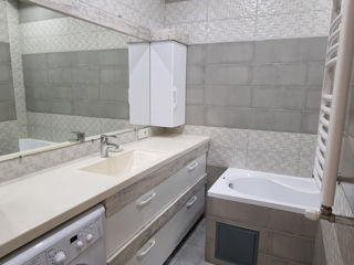 Apartament cu 3 camere, 89 m², Centru, Chișinău foto 10