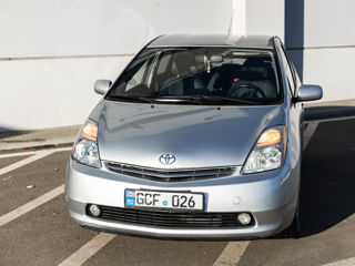 Toyota Prius foto 2