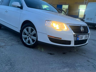 Volkswagen Passat foto 8