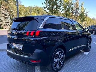 Peugeot 5008 foto 4