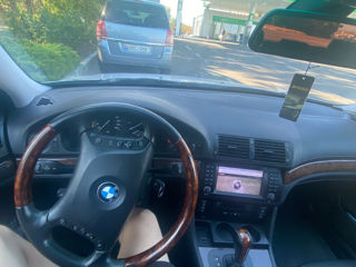 BMW 5 Series foto 9