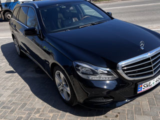 Mercedes E-Class foto 2