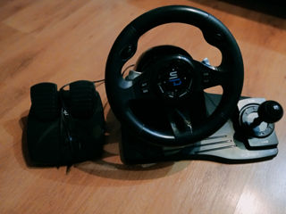 Продам игровой руль racing wheel g5 550