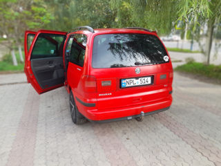 Volkswagen Sharan foto 3