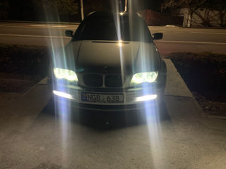 BMW 3 Series foto 6