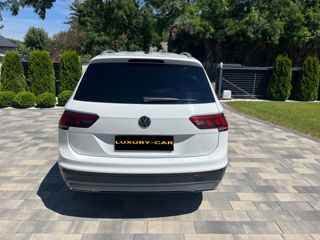 Volkswagen Tiguan foto 8