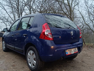 Dacia Sandero foto 4