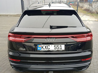 Audi Q8 foto 5