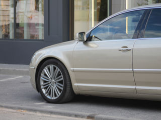 Volkswagen Phaeton foto 8