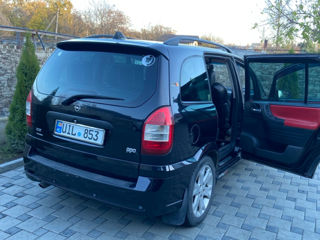 Opel Zafira foto 4