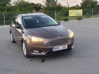 Ford Focus foto 3