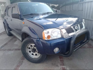 Nissan Frontier foto 7