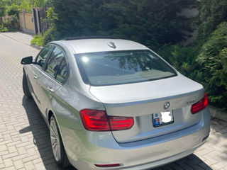 BMW 3 Series foto 3