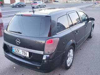 Opel Astra foto 3