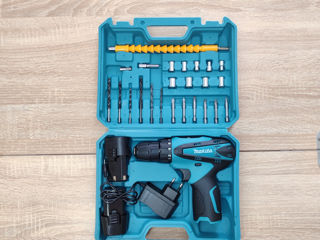 Новый шуруповёрт Makita 12v 2ah + насадки в комплекте foto 1