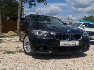 BMW 5 Series foto 2