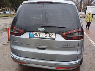 Ford Galaxy foto 7