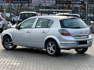 Opel Astra foto 5