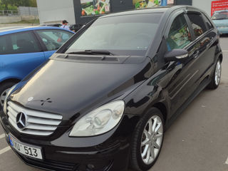 Mercedes B-Class