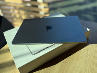 MacBook Air 15 M3 NOU foto 6