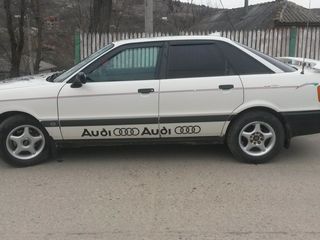 Audi 80 foto 1