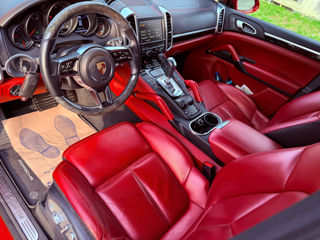 Porsche Cayenne фото 6