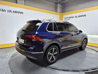 Volkswagen Tiguan foto 4