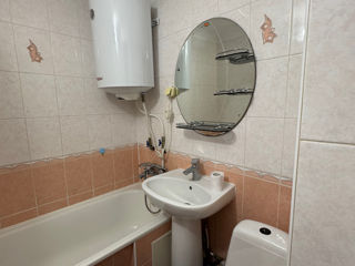 Apartament cu 1 cameră, 49 m², Botanica, Chișinău foto 10