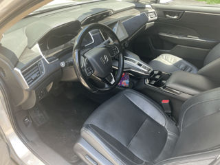 Honda Clarity foto 3