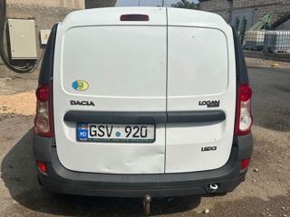 Dacia Logan foto 2