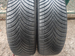 Продам два ската                Kumho            205/65/15