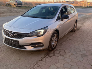 Opel Astra K 3 cilindri 1.5 diesel  foto 3