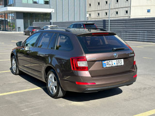 Skoda Octavia фото 4