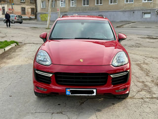 Porsche Cayenne фото 2