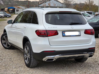 Mercedes GLC foto 2