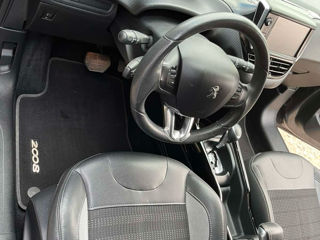 Peugeot 2008 foto 8