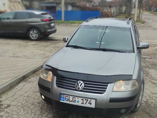 Volkswagen Passat foto 4